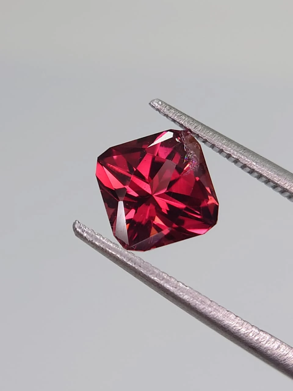 2.1ct Natural Malaya Garnet Loose Gemstone from Tanzania — view 5